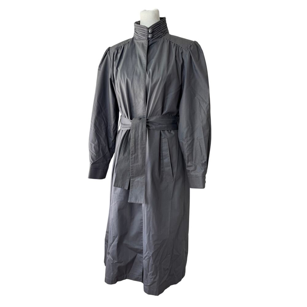 Vintage ‘80s London Fog Gray Button Front Belted Raincoat